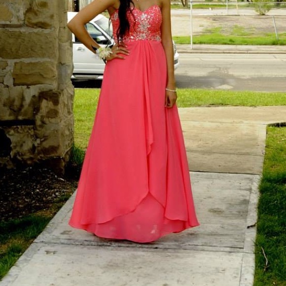 Coral Grad Dress - Picture 5 of 5